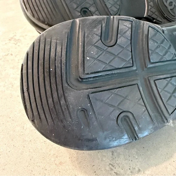 CHANEL Mens Black Sneakers Size 45 - Picture 10 of 14